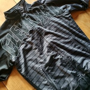 UNK Cleveland Caveliers Jacket Mens Small